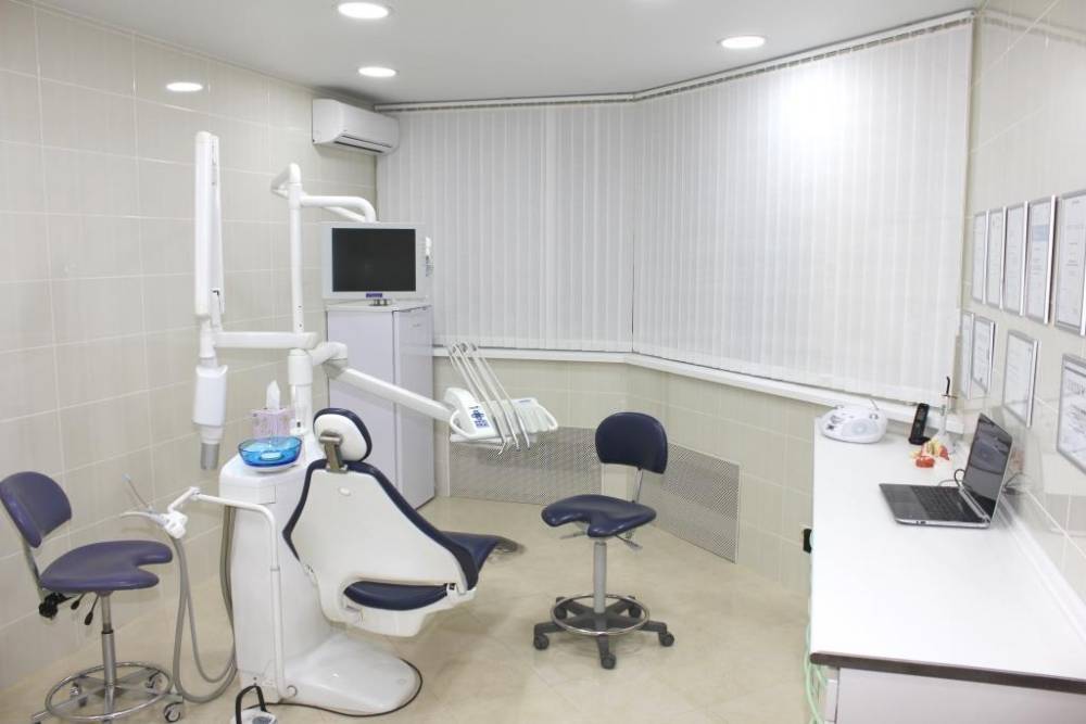 Частная стоматологическая клиника, Киев, Дарницкий район (стоматология на 1 кресло)